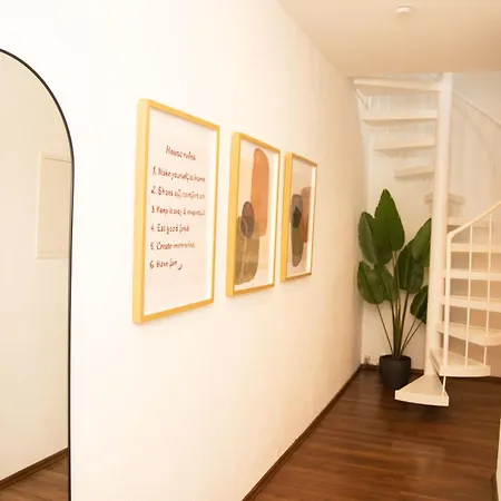 Design Nahe Koeln * Frechen