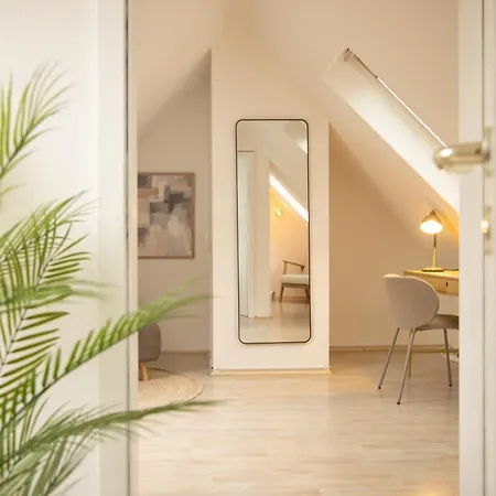 Design Nahe Koeln * Frechen